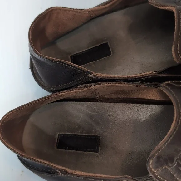 OluKai Dark Brown Leather Slip-On Loafers Size 8 Contract Stitching Drop Back - Picture 8 of 11